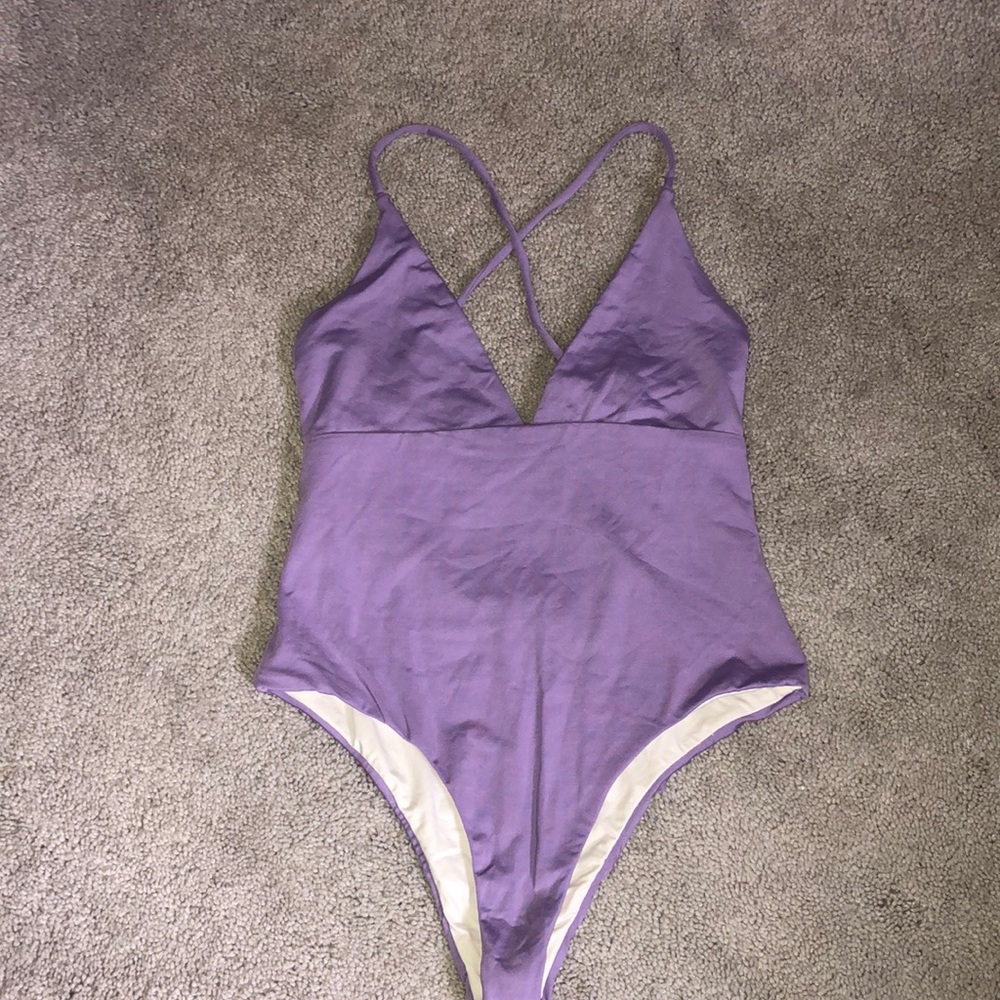 Venus white/lilac reversible maillot